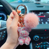 Llavero de Oso Sentado con Diamantes Completos Llavero Creativo de Pelo de Vismero para Coche - details 1