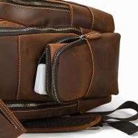 Mochila vintage de piel de vaca auténtica para hombre, color marrón oscuro clásico, gran capacidad con correas ajustables, compartimentos para computadora portátil y tableta, diseño duradero multicapa para viajes y escuela al aire libre, regalo ideal de S - details 10