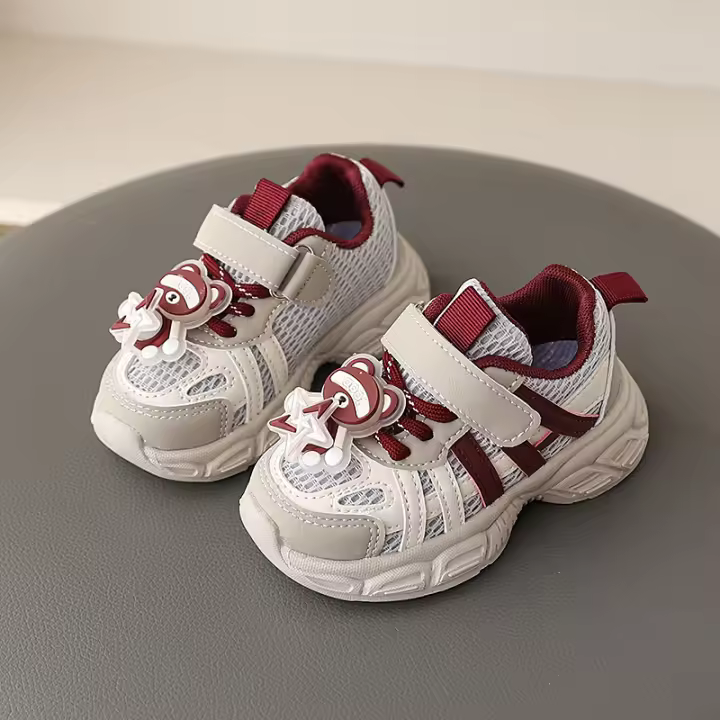 Nuevos niños de malla compañero de clase versión coreana extraíble zapatos deportivos para niños primavera niñas kindergarten zapatos para correr - 1