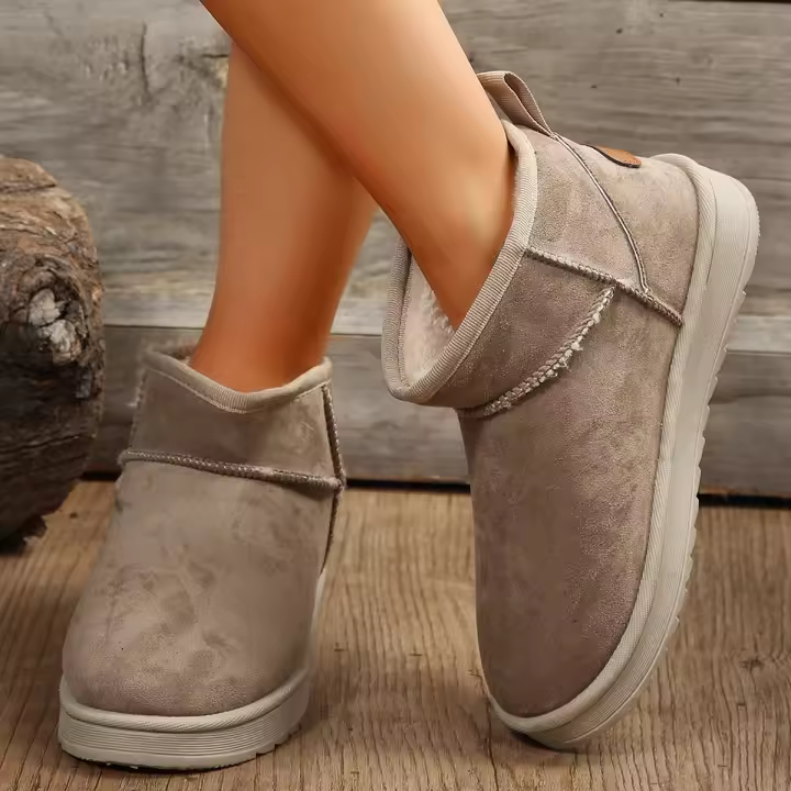 Botas de nieve de lana de oveja auténtica para hombres y mujeres, zapatos cálidos con plataforma Bo Cut, botas cortas de cuero para invierno, nuevas en 2023 - 1
