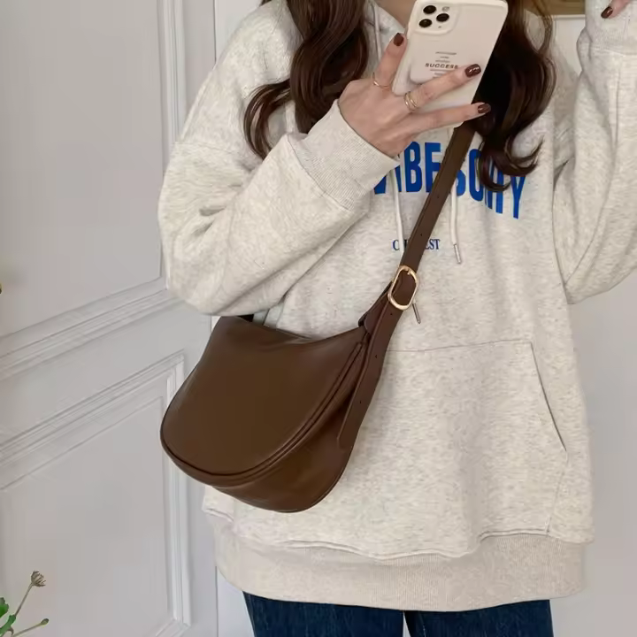 Premium Sense Niche Bolsa Pequeña Bolsa De Las Mujeres 2025 Nueva Moda Casual Negro Hombro Bolsa De Mensajero Versátil Bolsa De Bola De Masa - 1