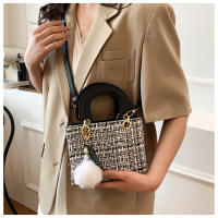Bolso Cruzado de Moda para Mujer de Alta Gama Primavera-Verano 2025 Bolso de Lana Tendency para Organizadores de Maquillaje y Belleza - details 15