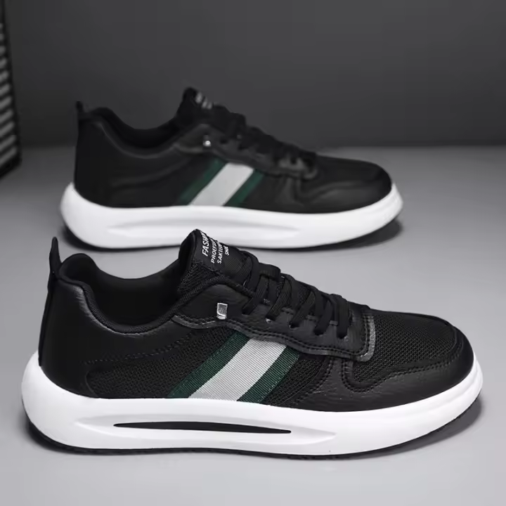 Zapatillas Casuales de Malla Transpirable para Hombres Zapatos Blancos de Estilo Estudiantil con Tendencia de Calzado de Patín - 1
