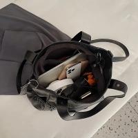 Bolso de Hombro Negro Elegante de Gran Capacidad Correa Ajustable Cierre con Cremallera - details 3