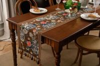 El camino de la mesa de té negra de la sala de estar de comedor vintage de jacquard con borlas azules y blancas chinas, bandera Nal, muebles de TV - details 1