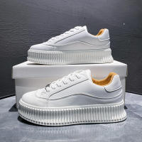 Con suelas gruesas y crecientes, zapatos blancos pequeños 2025 nuevo estilo Muffin zapatos casuales, zapatos de mujer. - details 3