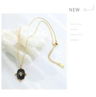 Collar con colgante negro de estilo vintage, cadena de clavícula para mujer, joyería dorada - details 7