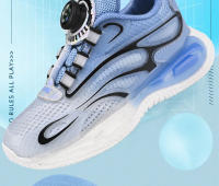 Zapatillas deportivas azules luminosas de malla con botones giratorios para niños - details 1