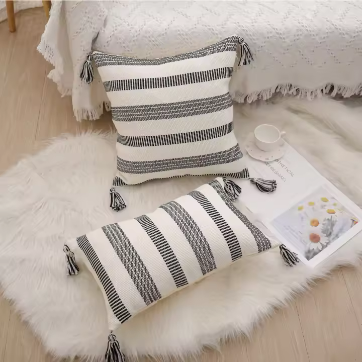 Almohada de cojín con borlas bohemias tejida de algodón puro nórdico - 1