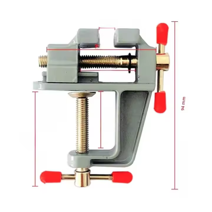 Mini Pinza De Trabajo Multi-Funcional 3.5'' Aluminio Herramienta De Jóvenes Y Aficionados Con Base Plana Para Mesa Grueso De 15mm - 1