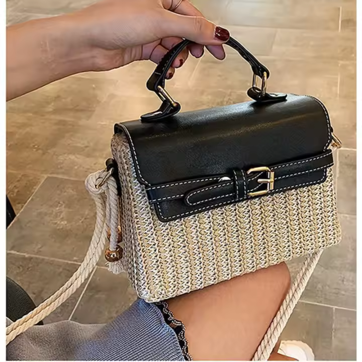 Bolso de mano tejido de paja retro hecho a mano, bolso de mano informal para playa con solapa de cuero PU - 1