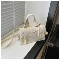 Bolso pequeño portátil de moda versátil, nuevo denim, bolso cuadrado pequeño cruzado de hombro empalmado - details 39
