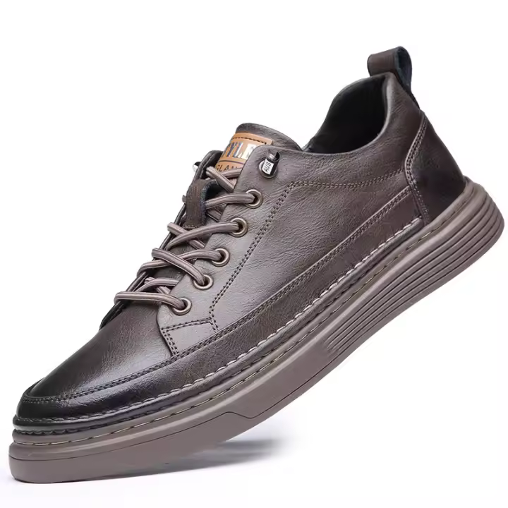 Zapatos casuales de cuero versátiles y transpirables, zapatos deportivos de moda para hombre, zapatos blancos pequeños. - 1