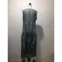 Vestido de verano con cuello en V para mujer. - details 3