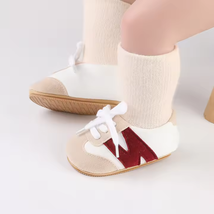 Nuevos zapatos para bebés de otoño e invierno 2025, zapatos de calcetines cálidos. - 1