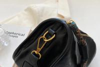 Bolso cruzado Vintage para mujer, bandolera pequeña de cuero PU con diseño de lujo y almohada, a la moda - details 30