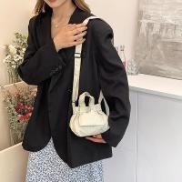 Lindo bolso de hombro de nailon de estilo coreano, pequeño bolso cruzado, bandolera de lona, ​​bolso de bola de masa ligero impermeable, viaje - details 10