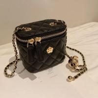 Bolso de hombro informal para mujer, estilo moderno - details 3