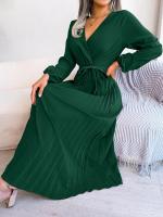 Vestido largo plisado de manga larga con cuello en V elegante para mujer - details 15
