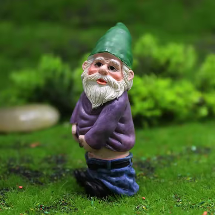 Mini statua de Gnomos de Jardín de hadas, decoración de micropaisaje de Musgo de Resina, statuilla Enana en miniatura de hadas al Aire Libre, Adornos de Resina - 1