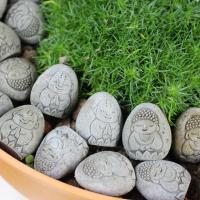 Exquisita estatuilla de Buda de piedra hecha a mano, estatua de Buda de piedra pequeña realista, artesanía de resina, maceta decorativa para terraza y patio - details 15