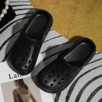 Zuecos de plataforma calados para mujer, sandalias de playa antideslizantes de verano 2025, zapatillas de suela gruesa a la moda para mujer, calzado para jardín Eva - details 16