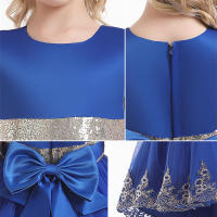 Vestido de niña elegante y moderno para princesa, con cola de malla y flores, ideal para presentaciones de piano. - details 1