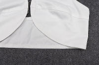 BUNO-Camiseta sin mangas con cuello Halter y hombros descubiertos, Top corto elegante sin tirantes y espalda descubierta, camisola ajustada para fiesta callejera para mujer - details 8