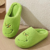 Nuevas y lindas pantuflas navideñas de Grinch para el hogar, cálidas, con plataforma, suela suave, gruesas y antideslizantes - details 0