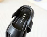 Sandalias de verano para niños y niñas, zapatos suaves y transpirables con gancho de color puro, a la moda, para la playa - details 16