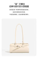Bolso de lujo ligero francés para las axilas, nuevo bolso baguette para mujer, bolso de hombro tipo almohada portátil de alta gama. - details 13
