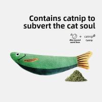 C002 viene con hierba gatera, varios peces simulados y juguetes para gatos - details 7