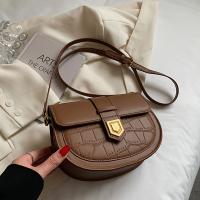 Bolso de hombro de moda para mujer, nuevo estilo, casual, versátil, vintage, de un solo hombro, bolso cruzado, piel sintética sintética, negro, con cierre magnético, correa extraíble, forrado, lavado a mano o limpieza en seco profesional, sin impresión, b - details 1
