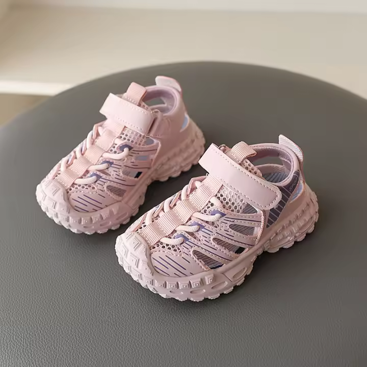 Zapatos deportivos para niños primavera y verano nuevos niños y estudiantes sandalias de marco hueco niña bebé estilo extranjero fuera usando zapatos de papá - 1