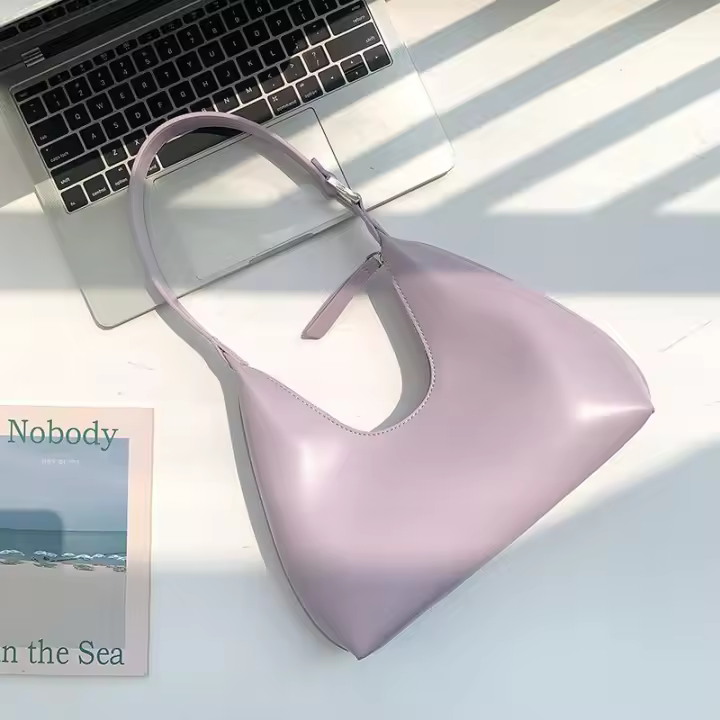 Bolso de mano para mujer, hombro de moda con sensación de alta gama, bolso para axila con forma de PU para mujer - 1