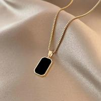 Colgante Cuadrado Minimalista de Acero Inoxidable Joyería Vintage de Oro para Mujeres - details 4