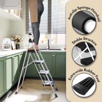 Escalera Plegable 4 Peldaños, Carga hasta 400 kg, Escalera de Tijera con Pedales Antideslizantes Anchos, Barandilla, Escalón Robusto de Acero Hogar Oficina Jardín, Blanco - details 4