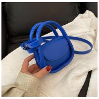 Diseñador de Moda Mini Bolso Negro Marrón Bolso de Hombro de Cuero con Tapones - details 7