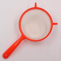 Tamiz de comida con diseño de agujero colgante, colador de cuchara de malla ligera caliente, filtro duradero rojo y verde para el hogar y la cocina - details 3