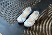 Zapatos Hanfu para niños, zapatos de princesa bordados hechos a mano para niñas, puesta en escena tradicional, zapatos de tela nacionales de moda para niños - details 3