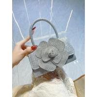 Bolso Messenger de Cuadrado Pequeño con Cadena de Flor Rosa de Diamantes de Imitación Brillantes - details 8