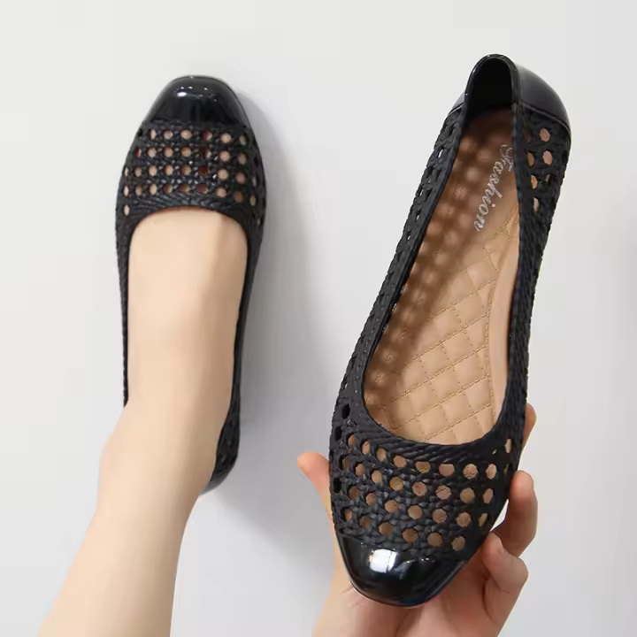 2025 sandalias de las mujeres de desgaste exterior bolsa hueca cabeza gelatina tacón grueso versátil moda antideslizante solo zapatos cómodos tendencia sandalias - 1