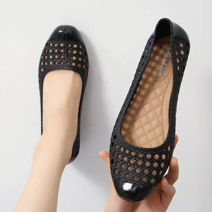 2025 sandalias de las mujeres de desgaste exterior bolsa hueca cabeza gelatina tacón grueso versátil moda antideslizante solo zapatos cómodos tendencia sandalias - 1