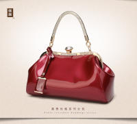 Bolso de mujer 2025 nueva moda de charol rojo brillante bolso de boda nupcial bolso de mensajero de hombro para mujer - details 20