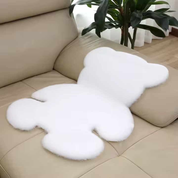 Alfombra de Area con Diseño de Oso Lindo Decoración para el Hogar Alfombra de Piel de Conejo Falsa Súper Suave y Cómoda para Sala de Estar Alfombra de Baño Blanca y Gris - 1