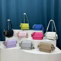 2025 Nueva Moda Bolsos de Mujer, bolso de hombro tipo bandolera TOU para Mujer, bolso con letras con cadena - details 0