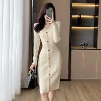 Elegante Vestido de Punto de Lana Suave Cuello en V Delgado Moda de Invierno-Otoño - details 11