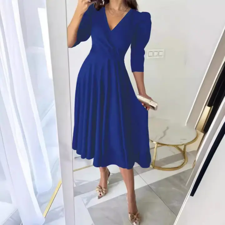 2025 nuevo vestido de swing grande de manga de siete cuartos ceñido con cintura plisada de color sólido para mujer - 1