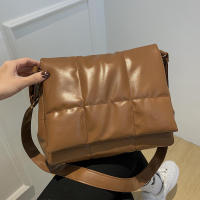 Bolso de hombro de gran capacidad para mujer, bandolera acolchada de diseño de lujo, a la moda, a cuadros, para axila - details 17