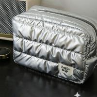 Bolsa de maquillaje de gran capacidad a la moda, almacenamiento multifuncional, bolsa de aseo portátil, organizador de viaje, bolsa de lavado - details 3